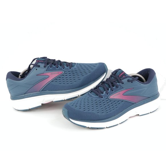 women's brooks dyad 1